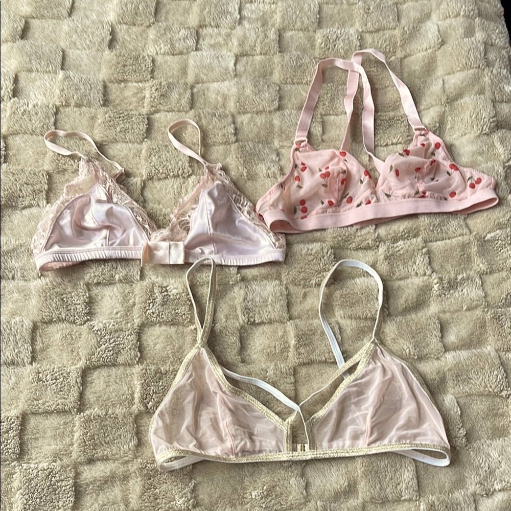 BUNDLE !! 3  S/M Pink Bralette Bundle!!!